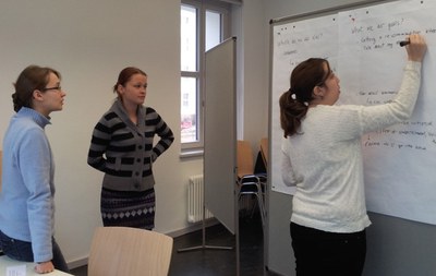 femalesci.jpg Schülerpraktikum